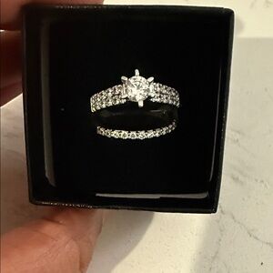 Wedding Elegant 925 Silver Z Ring Set